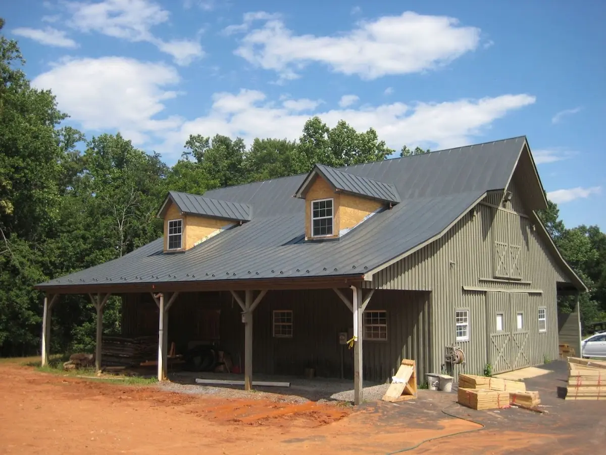 Expert Roof Repair workmanship in Edgemont Gardens